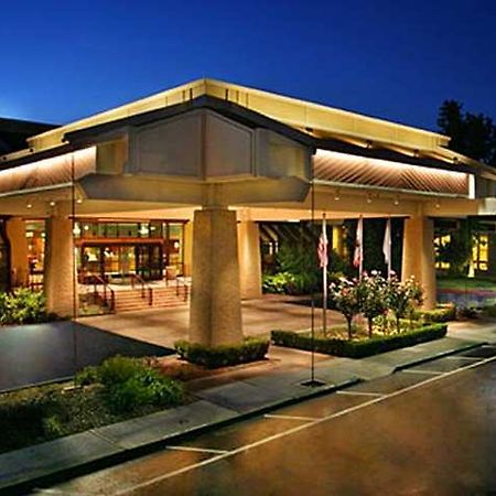 Hotel Doubletree By Hilton Sacramento Exterior foto